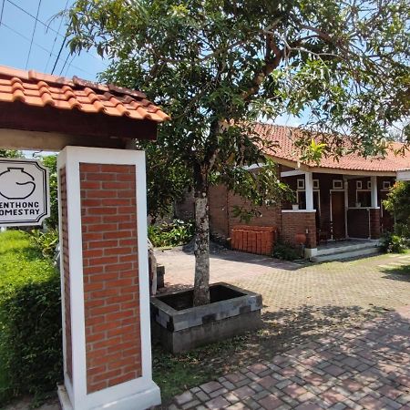 Genthong Homestay Magelang Ngoại thất bức ảnh