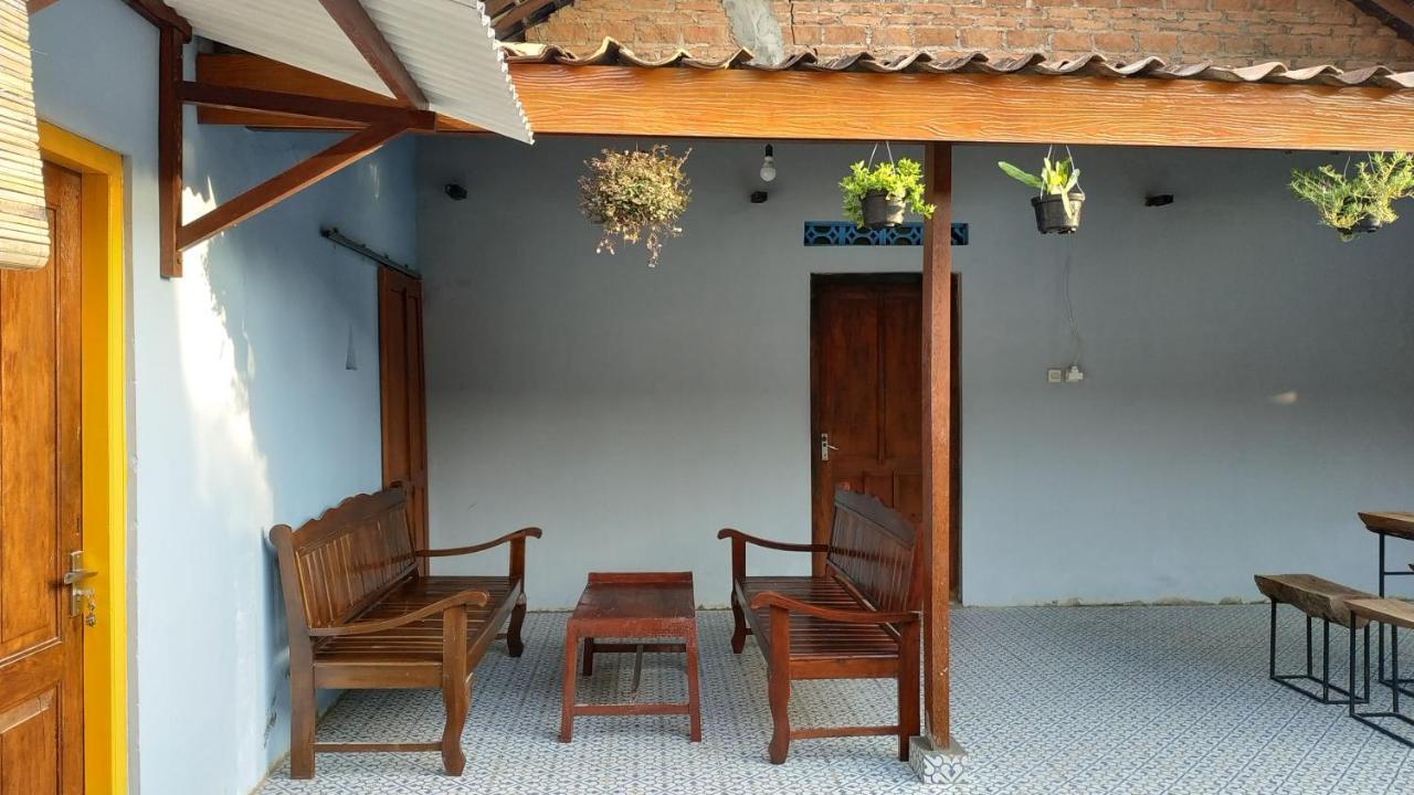 Genthong Homestay Magelang Ngoại thất bức ảnh