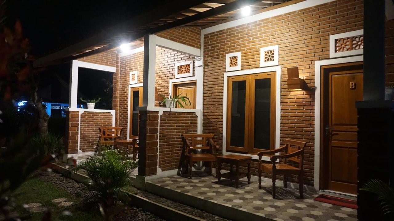Genthong Homestay Magelang Ngoại thất bức ảnh