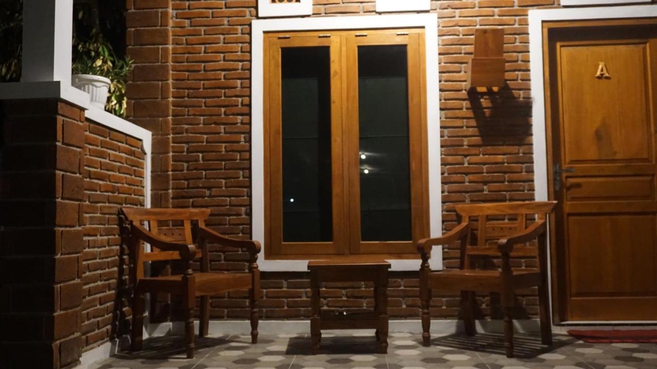 Genthong Homestay Magelang Ngoại thất bức ảnh
