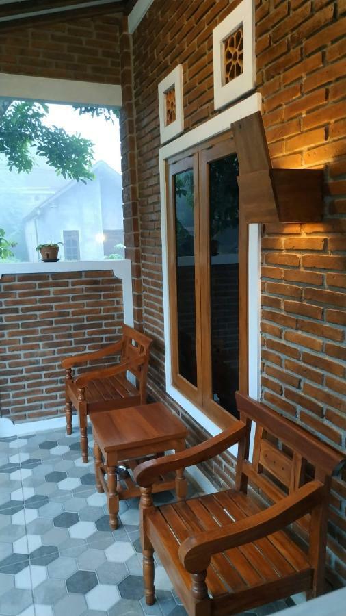 Genthong Homestay Magelang Ngoại thất bức ảnh